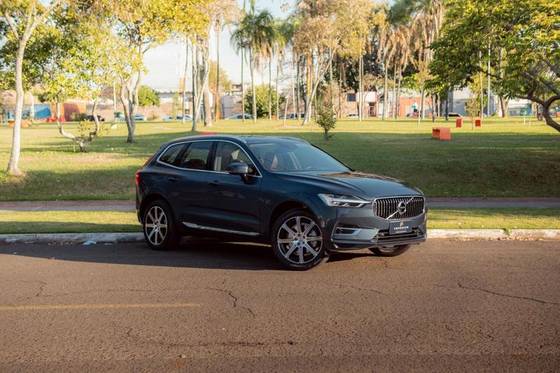 VOLVO XC60 2.0 T8 HYBRID INSCRIPTION AWD GEARTRONIC
